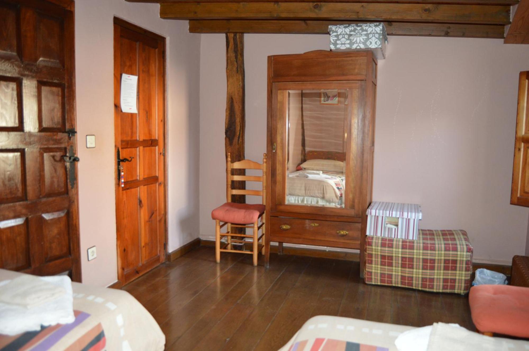 Casa Simon Pensionat Cervera De Pisuerga Eksteriør billede