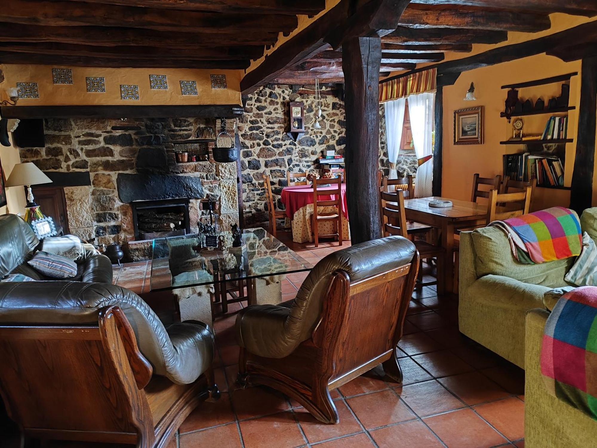 Casa Simon Pensionat Cervera De Pisuerga Eksteriør billede